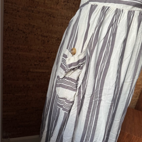Urban Outfitters Gray Striped Backless Dress - Picture 2 of 4